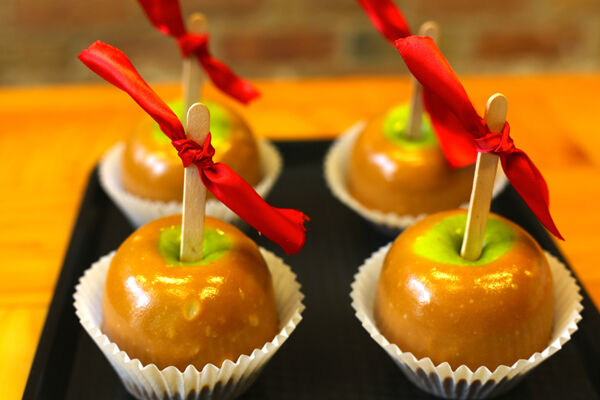 Apple caramel dip